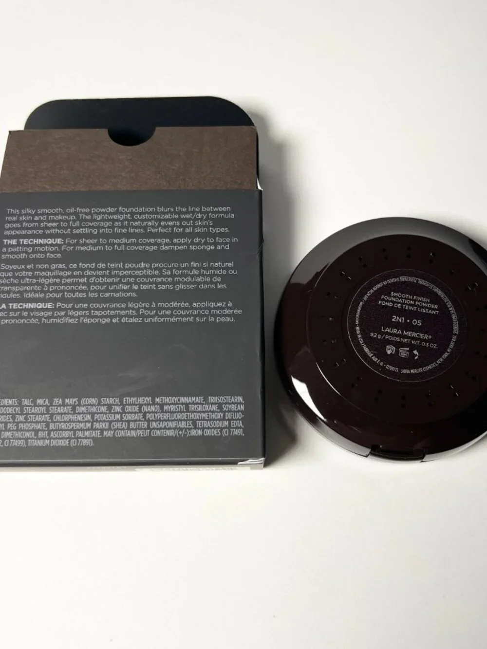 Laura Mercier Smooth Finish Foundation Powder Shade 2N1 05 Full Regular Size